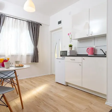Studio Gina Apartment *
