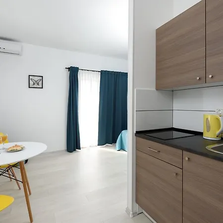 Gina Appartement *